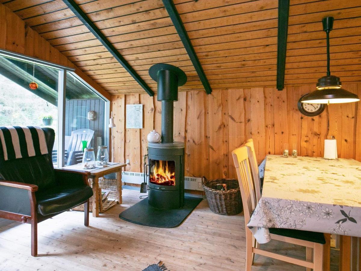 6 Person Holiday Home In L Kken Lokken Bagian luar foto