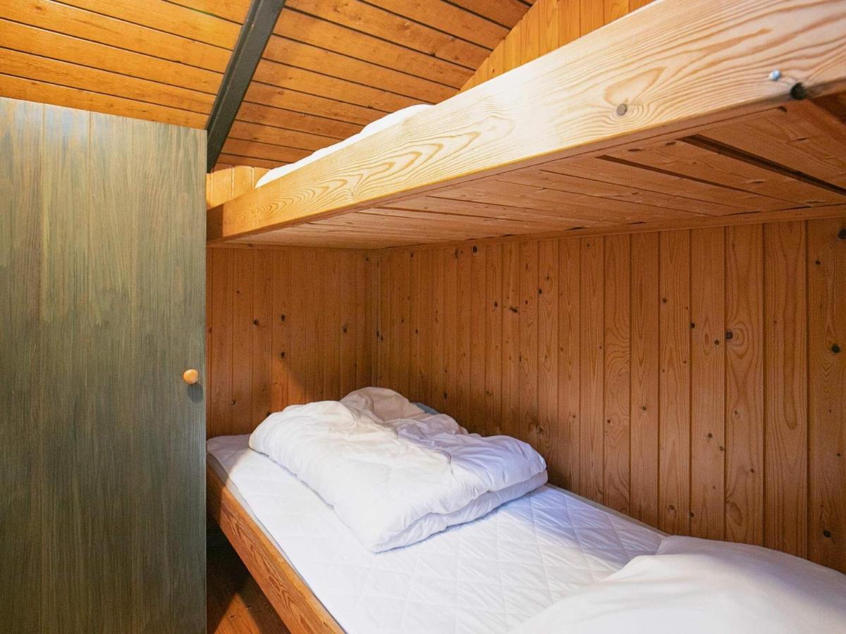 6 Person Holiday Home In L Kken Lokken Bagian luar foto